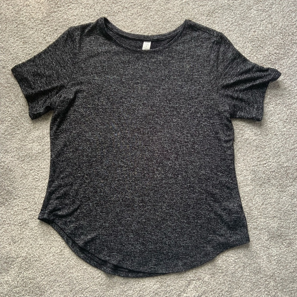 Old Navy Luxe T-shirt - EUC - Size Large